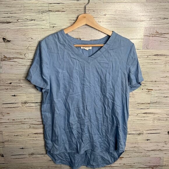 Beachlunchlounge  blue tee shirt size medium - Picture 1 of 6
